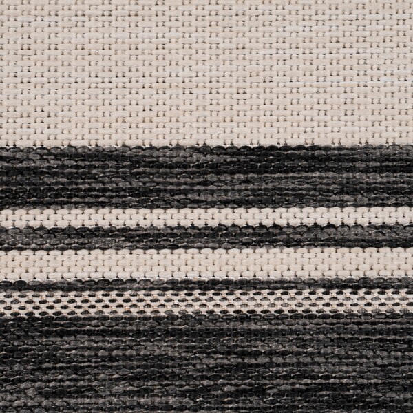 DESIGN: 81758