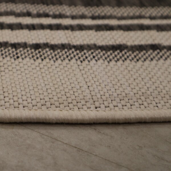 DESIGN: 81758