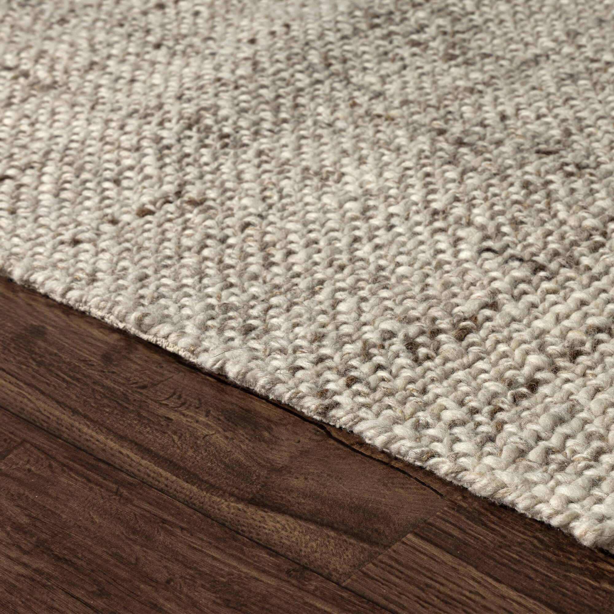 DESIGN: 82880