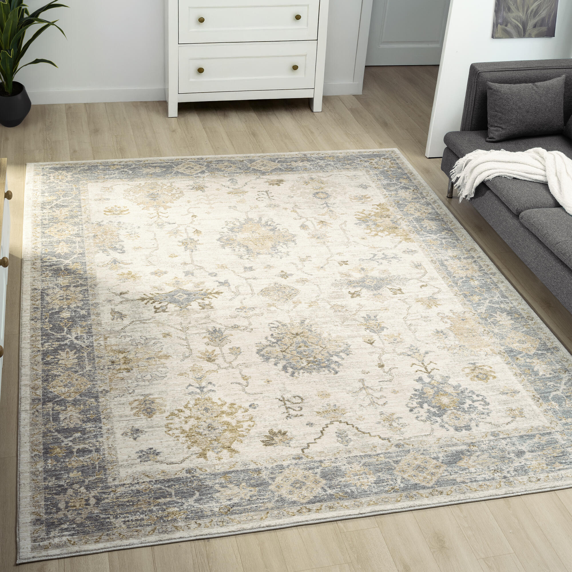DESIGN: 82921
