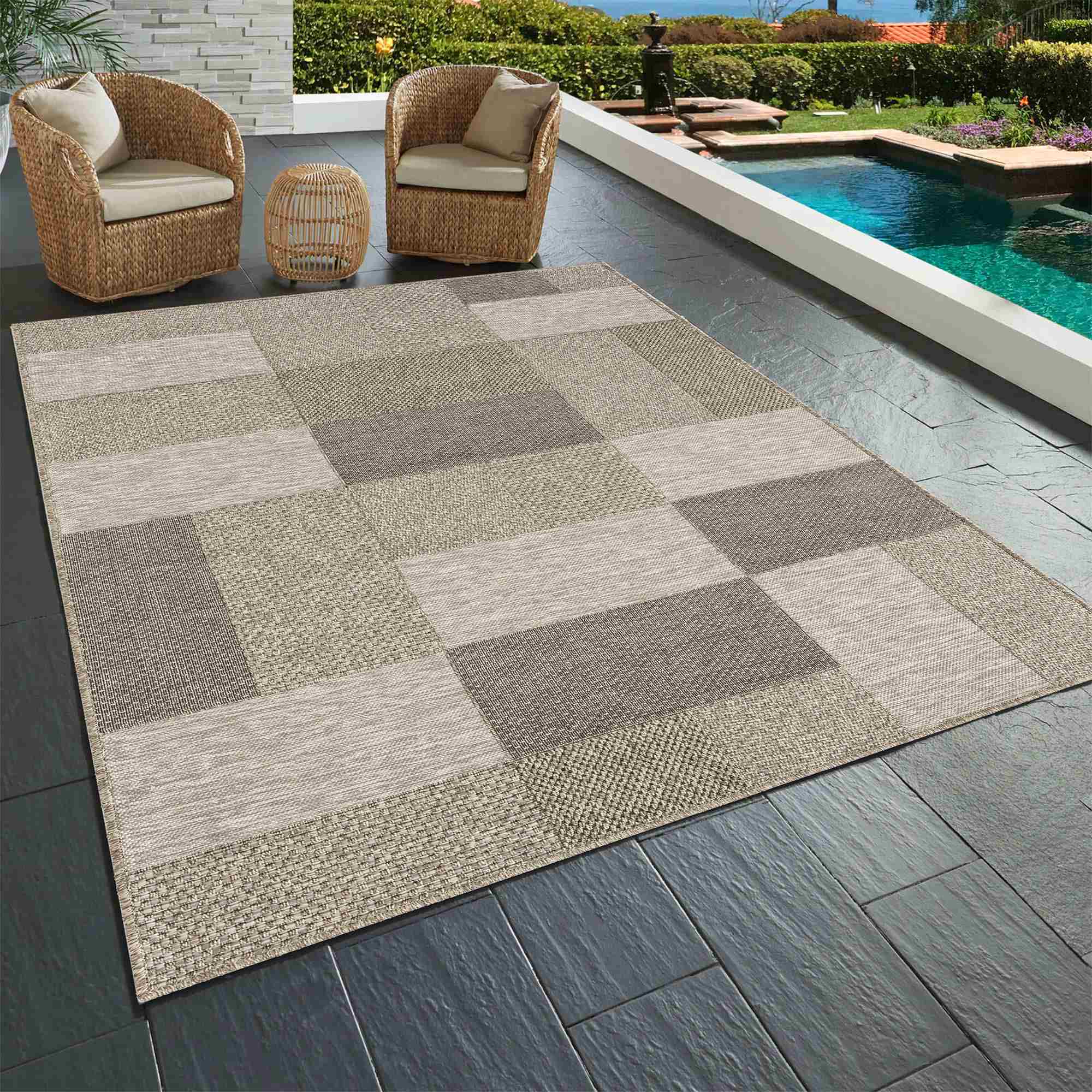 DESIGN: 82114