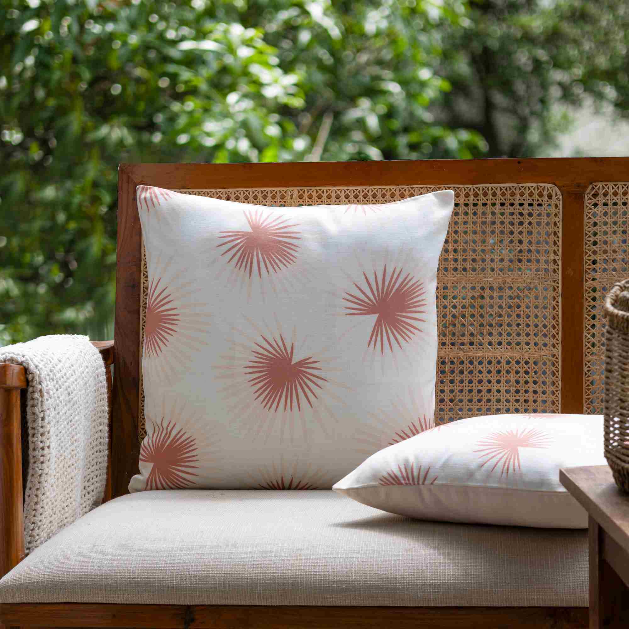 DESIGN: 8796