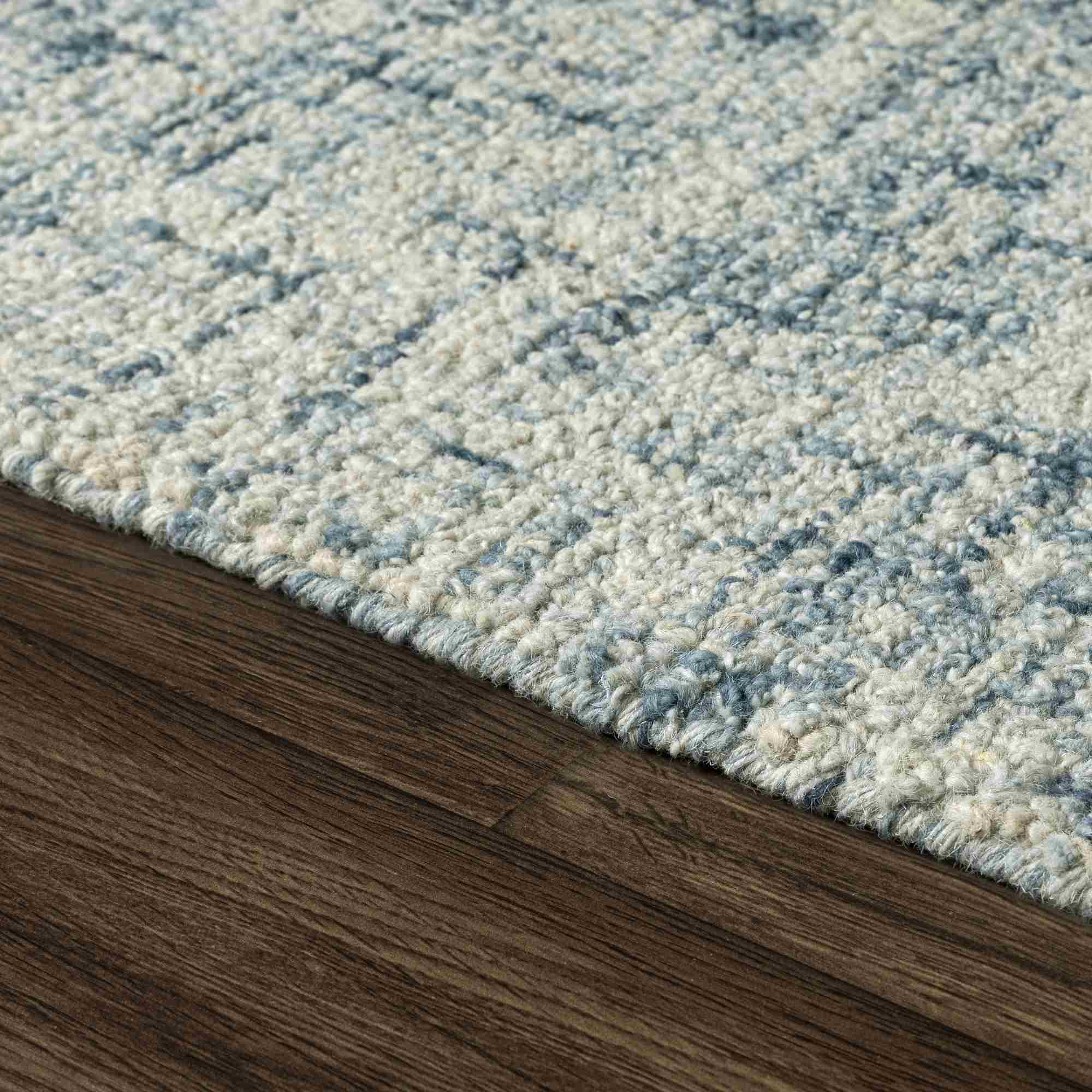 DESIGN: 83100