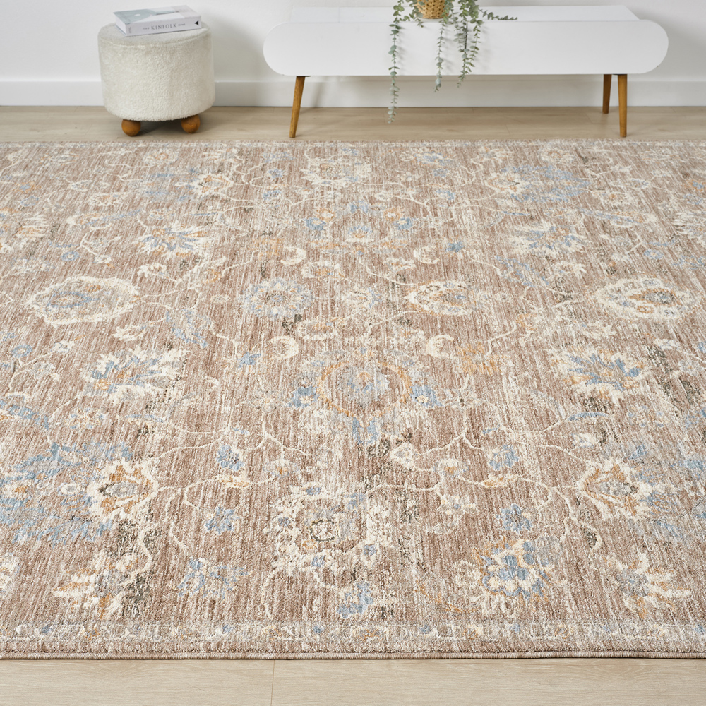 DESIGN: 83132